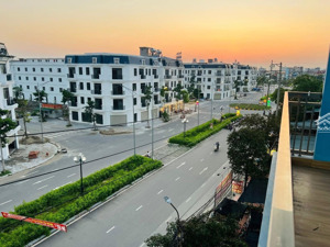 gia đình tôi bán căn shophouse kđt tây bắc ninh khánh, 