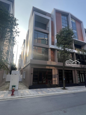 bán xẻ khe ánh dương 87,5 m2, mặt tiền 7 mét,cạnh biển hồ, công viên trường học, chung cư vin ocp 3