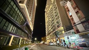 xây khách sạn: không thể bỏ qua lô đất này. 300m2 hai mặt tiền đường hồ nghinh. sát biển. ngang 15m