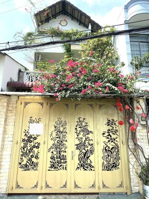 bán nhà đường phạm văn chiêu thông nguyễn văn khối gv dt 80m2 - 3 tầng đ nhựa 6m shr giá 7,3 tỷ