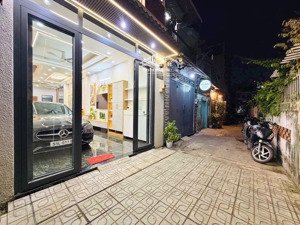 nhà mới quang trung gò vấp 4 tầng full nội thất 4 pn ngay trường nguyễn công trứ