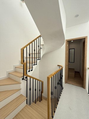 nhà aeon tân phú - xe hơi 1 trục - 4m x12m x3tầng xây mới 4pn - giá 7.5 tỷ còn bớt