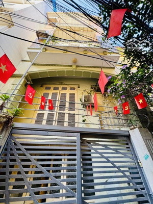 60m2, lạc long quân, mt 5m, view hồ tây lộng gió, phố víp l.l.quân, tiện ích ngập tràn, 16.7 tỷ