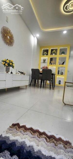 Lê Văn Sỹ, Quận 3, nhà đẹp ở ngay, 5 Tầng, 148m2 DTsd, 4Pn, Ở/Cho thuê, nhỉnh 7 Tỷ