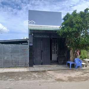 bán nhà kdc long phước 2: diện tích đất 62m2 nhà xây 1 trệt (52,4m2), 1 lửng (30m2) đã hc