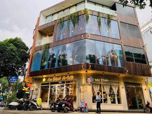 chỉ 8xtr! cho thuê góc 2mt 15 hoa phượng- cù lao, quận phú nhuận. 15x5m 4 tầng