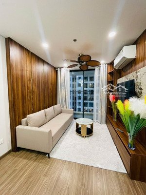 bán căn hộ tầng 9 fpt plaza 2 giá 3.68 tỷ