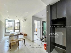 trống sẵn căn hộ 1 phòng ngủ ban công - full nội thất - trung tâm quận 7