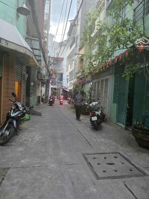 (5,65 tỷ tl) nhà 1 sẹc hòa hưng, hẻm xe hơi, 3m x 13m