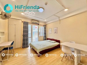 căn hộ ban công tách bếp gần công viên gia định