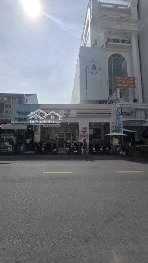 cực hiếm mặt tiền quận 1 nguyễn khắc nhu ngang 11m độc nhất 330m dòng tiền 200 triệu/tháng khu