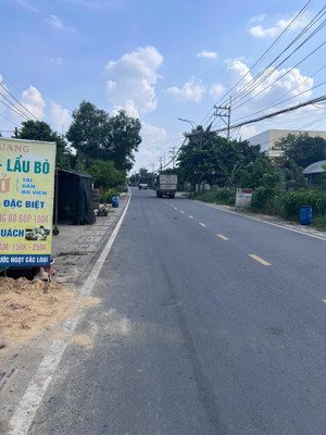 bán nhà riêng tại đường bến than, 4,6 tỷ, (6.8x31m),318 m2, 2pn + 1 wc, hoà phú,củ chi, hcm