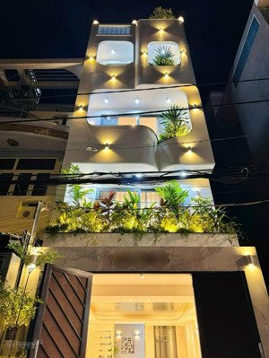 siêu phẩm nhà mới ngay bùi quang là, gò vấp - 73,1m2(4,3x17m), gần
emart 2, sổ chính chủ