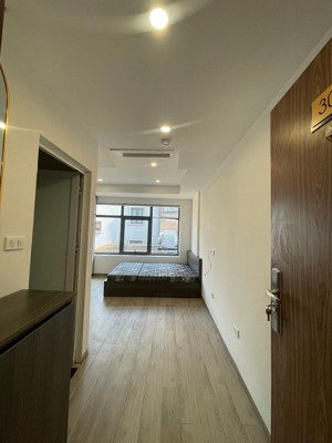 nhà mới khai trương ccmn 25m2 full nội thất xịn sò. máy giặt riêng tại nguyễn ngọc vũ