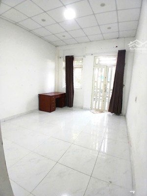 bán nhà 1/ đường số 4 gò xoài bhh a bình tân, đường 7m thông, gần chợ