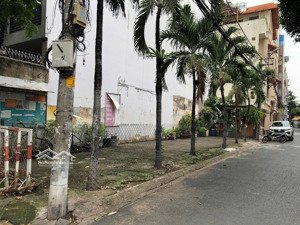 bán nhà góc 2 mt hxh 8m. số 43/14/2a cộng hoà p4 q. tân bình dt: 3,8 x 19m giá 12.6 tỷ