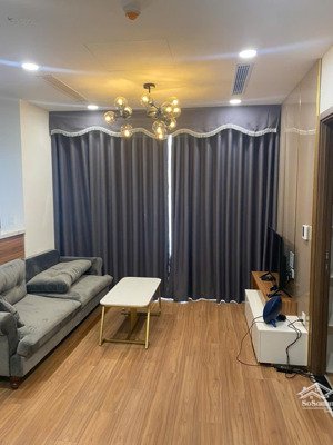 cho thuê căn hộ 67m2 2pn eco green quận 7