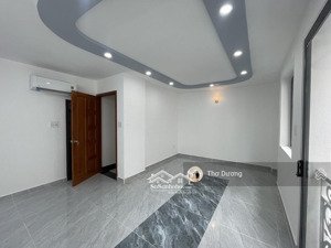 gần mặt tiền hoa sứ, phú nhuận 4 tầng 5pn, ngang 6m nhà mới vào ở ngay, giá chỉ nhỉnh 7 tỷ