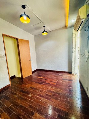 bán gấp xuất cảnh - nhà hẻm xe hơi trần đình xu - 3 tầng - 15m² - giá 3.9 tỷ