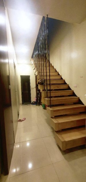 bán nhà đẹp 3 tầng 100m/mt5.7 đồng nhân hải bối đông anh cạnh smart city, oto 7 chỗ ngủ trong nhà