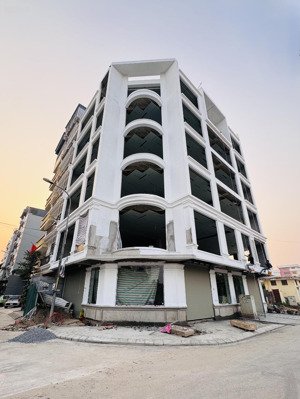 cho thuê văn phòng tại him lam vạn phúc, 170 triệu, 1400 m2