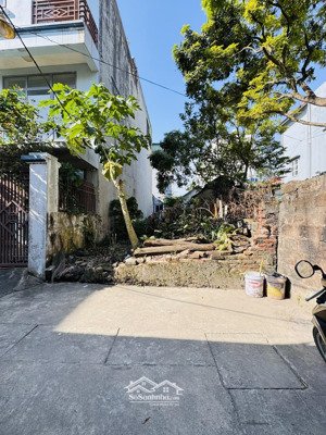 80m dương xá cũ (nay là xã gia lâm) ô tô đỗ cửa, sổ vuông đét chỉ 4 tỷ 