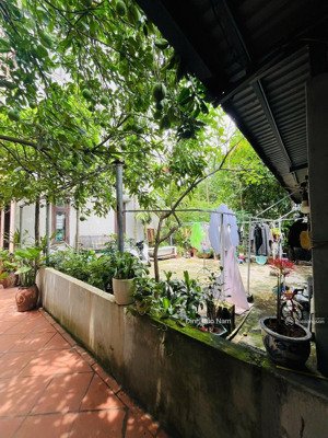 tôi cần bán mảnh đất tây hồ - 50m mặt tiền 6m - ngõ rộng 3m - cách mặt đường 20m - sổ đỏ vuông đẹp