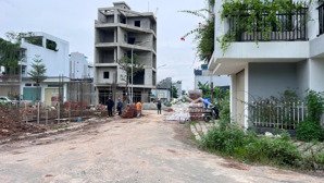 đất phân lô hoài đức 63m2, mt 4,3m, ô tô tránh, vỉa hè 3m, sát kđt hinode royal park chỉ 10,4 tỷ