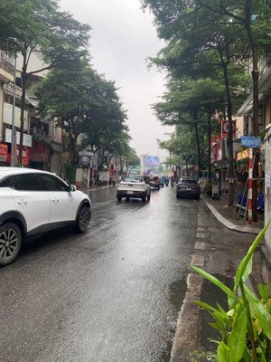 bán mặt phố khâm thiên, đống đa.dt 135m2 5t mặt tiền 4,5m giá 39 tỷ .lh :0383426696