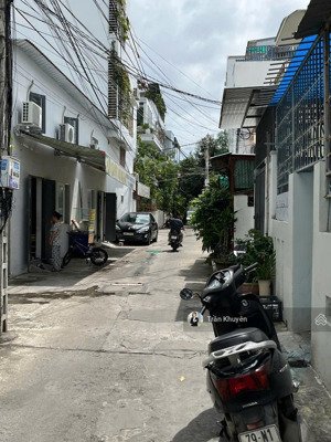 bán đất hẻm 5m nối đường hoàng diệu và dã tượng- phường vĩnh nguyên nha trang