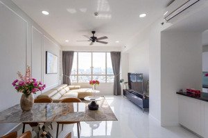 bán căn hộ chung cư tại nguyễn hữu thọ, 9 tỷ vnd, 106 m2, giá cực chất