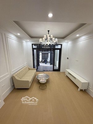 nhà dân xây tâm huyết siêu siêu hiếm gần cầu vĩnh tuỷ- 7 chỗ thông- 2 mặt ngõ- 68m2, 11,2tỷ