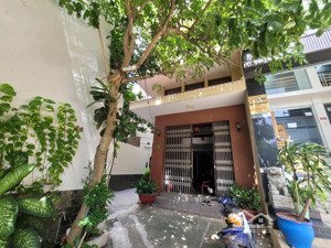 bán nhà khu vip nguyễn kiệm, phú nhuận - xe hơi đậu cửa - nở hậu tài lộc 7m - 5 tầng mới đẹp