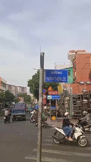 tân thành - tân phú - 72m2 - 3 tầng 5 phòng - xe hơi vào nhà