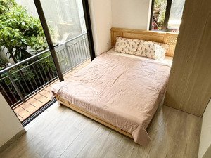 thanh xuân, ngã tư sở. bán ccmn xây mới, 2 mặt thoáng, hướng đông nam. 6 tầng 11 phòng