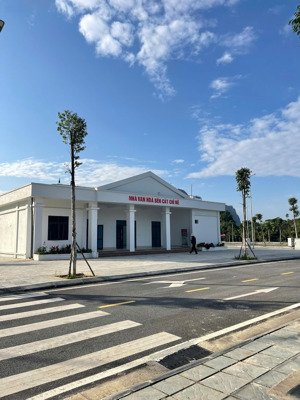 cắt lỗ bán nhanh 800 triệu lô đất 108m2, mt 6m tại tp hòa bình, giá 14 triệu/m²