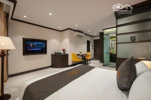 bán khách sạn cao cấp mặt phố trích sài 140m2 x 8 tầng , mt 8m , 22 phòng và 1 căn penhoues