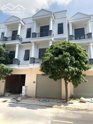 Bán nhà 1 trệt 2 lầu cách chợ tân hiệp 1,4km - giá 2 tỷ