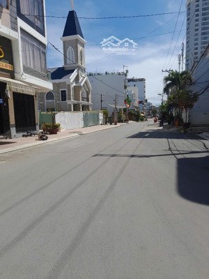 bán nhà đường đoàn thị điểm tp nha trang cách biển 400m