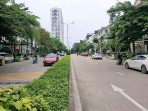 trục chính geleximco 144m mt 6m kinh doanh sầm uất giá đầu tư