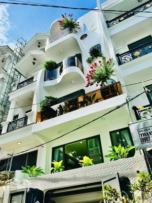 khu đáng sống biệt thự 5 tầng xe hơi- có thang máy 460kg sịn sò chỉ 10 tỏi xíu tl