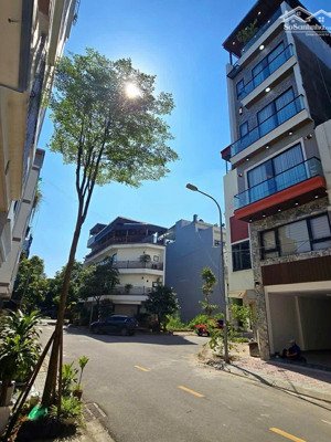 hàng kín - anh hải nhờ bán nhà 38m x 7t, thang máy, 20m ô tô tránh, nhà dây xây, nhỉnh 12 tỷ