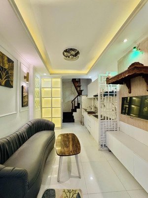 siêu hiếm q1 trần hưng đạo dtsd 57m2 full nội thất hẻm 3m, gần hẻm xe tải chỉ 5 tỷ 200 tl