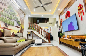 bán nhà lê đức thọ 40mx5t/ mt 4.5m - 9.x tỷ mặt ngõ thông kinh doanh ô tô qua nhà lô góc 3 thoáng