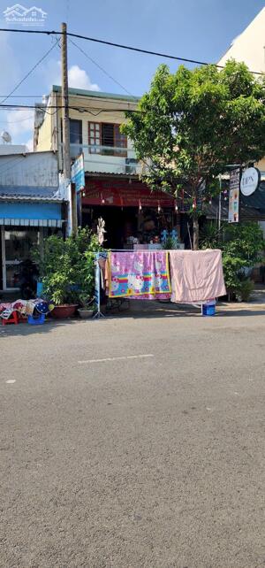 Nhà 4,2×21 (nở hậu 4,7m) đúc 1lầu MT kinh doanh đường 20m khu Lửa (gần Trần Văn Giàu)