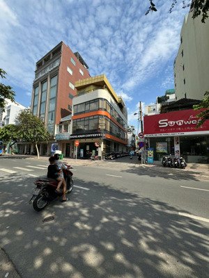 siêu vị trí góc 2 mặt tiền nguyễn đình chiểu, p.5, q.3- dt 7x20m nhà 5 tầng hđt 200tr/th- giá 60 tỷ