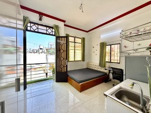 cho thuê căn hộ studio bancol, full nội thất, rộng 27m2, ngay sân vận động phú thọ q10