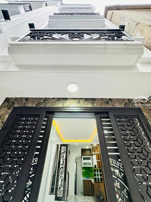 bán nr 31m2, giá cực chất 6,75 tỷ tại ô chợ dừa, đống đa, hà nội