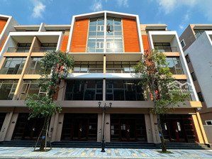 bán nhanh phố biển 70m2 sẵn sổ mặt sau quảng trường grand world, giá chỉ 11,7 tỷ bp vhocp 3