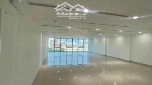 cho thuê 1 mặt bằng thông sàn, dt 100m2, mặt đường 30 view hồ yên sở, giá 12tr/ tháng